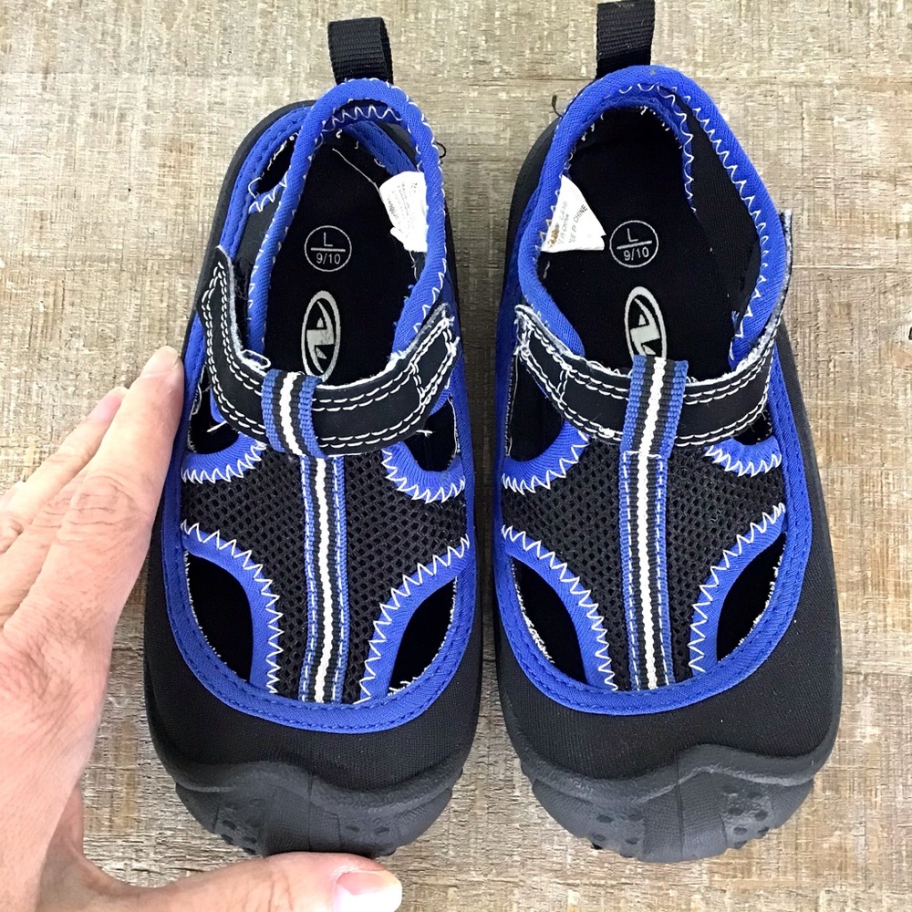 ATHLETIC WORKS | Toddler Water Shoes 9/10